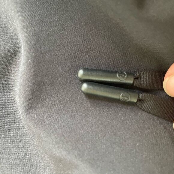 Lululemon Spring Break Away Short 4-way Stretch 3" Inseam Black $65 4 - Picture 7 of 8